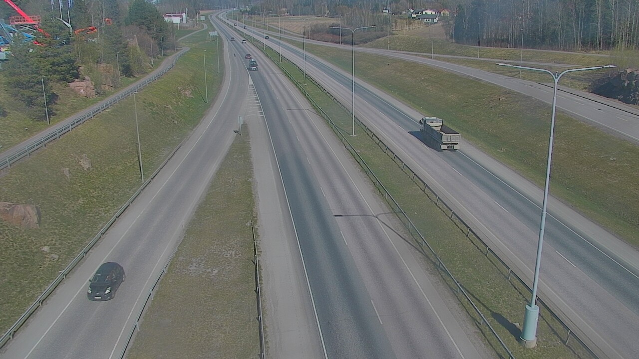 Weather Camera Image Väg 50 Esbo, Koskelonsilta, Espoo, Uusimaa