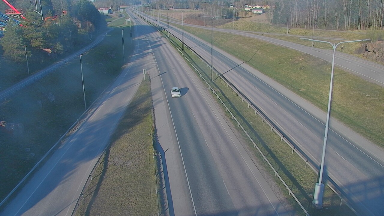 Weather Camera Image Väg 50 Esbo, Koskelonsilta, Espoo, Uusimaa
