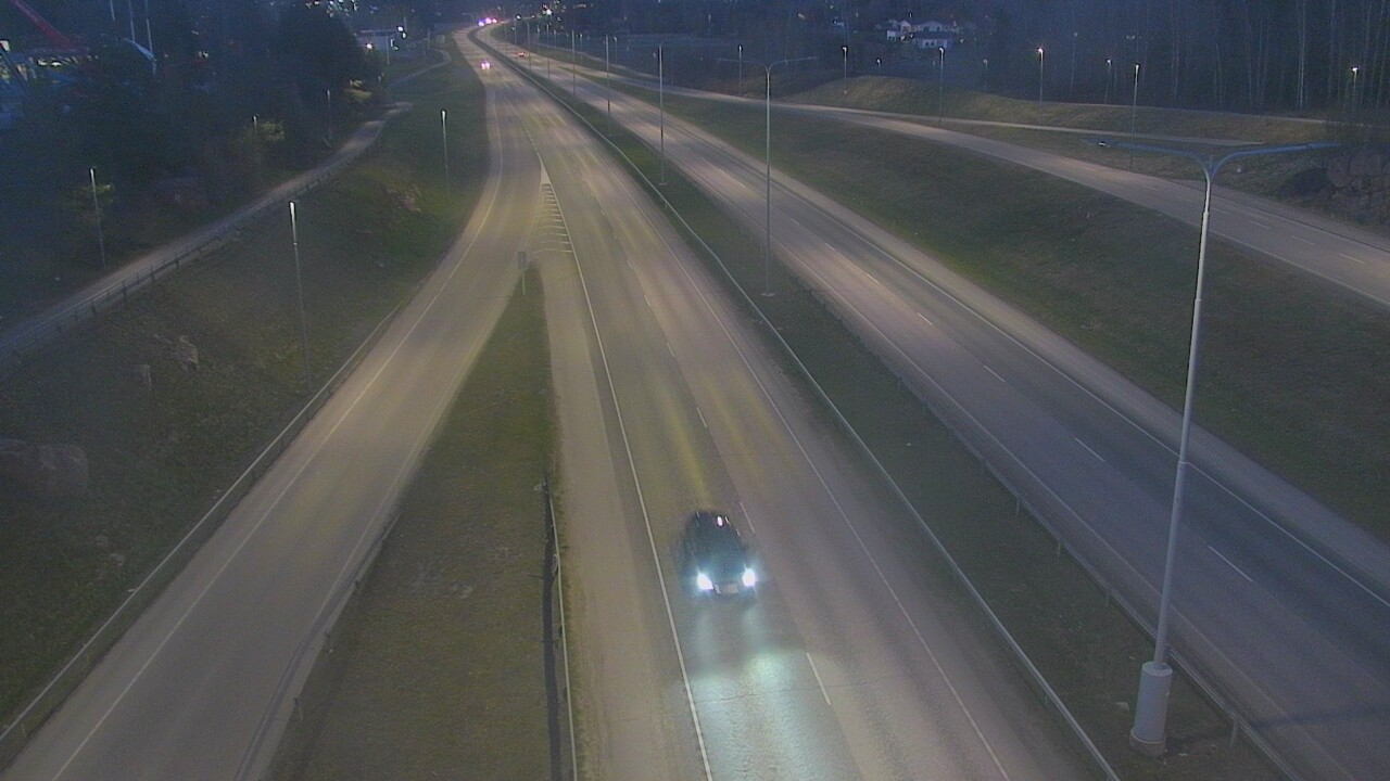 Weather Camera Image Väg 50 Esbo, Koskelonsilta, Espoo, Uusimaa