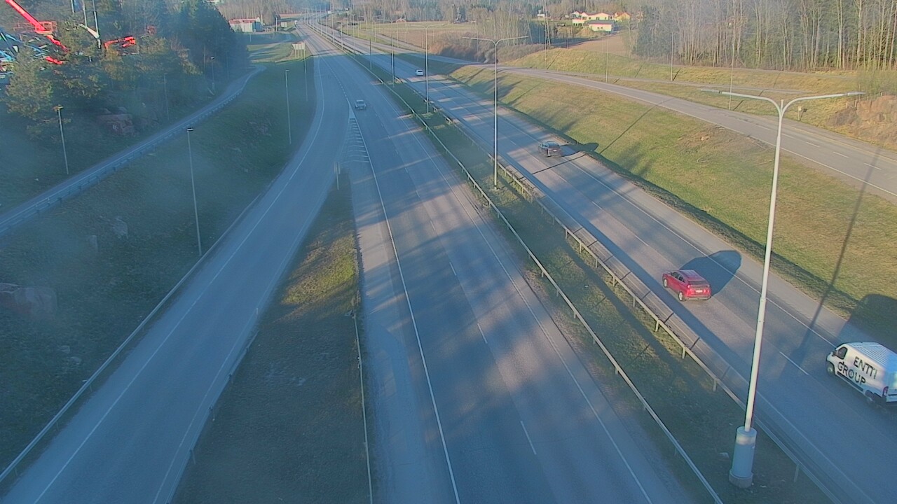 Weather Camera Image Väg 50 Esbo, Koskelonsilta, Espoo, Uusimaa
