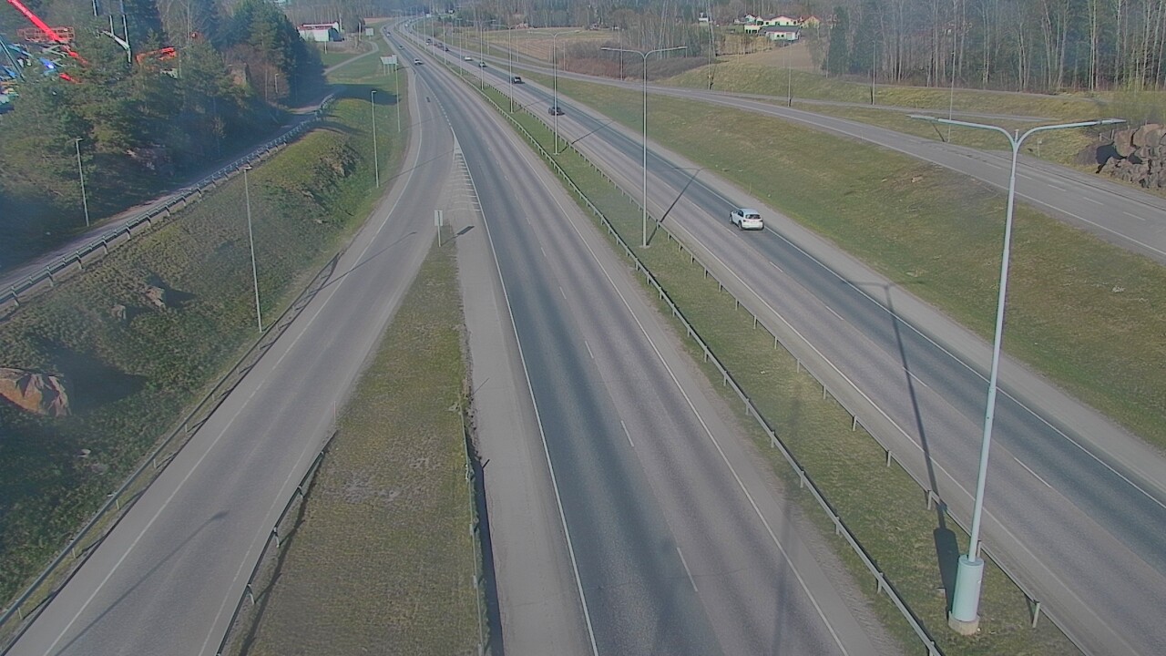 Weather Camera Image Väg 50 Esbo, Koskelonsilta, Espoo, Uusimaa