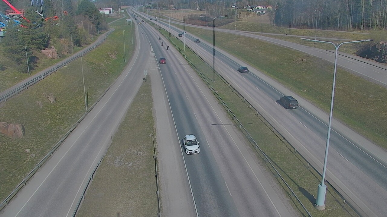 Weather Camera Image Väg 50 Esbo, Koskelonsilta, Espoo, Uusimaa