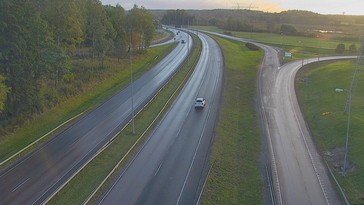 Weather Camera Image Road 50 Espoo Juvanmalmi, Espoo, Uusimaa