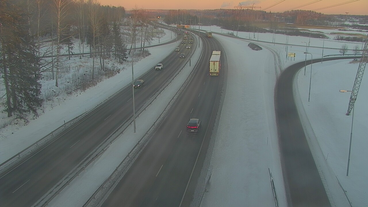 Weather Camera Image Road 50 Espoo Juvanmalmi, Espoo, Uusimaa