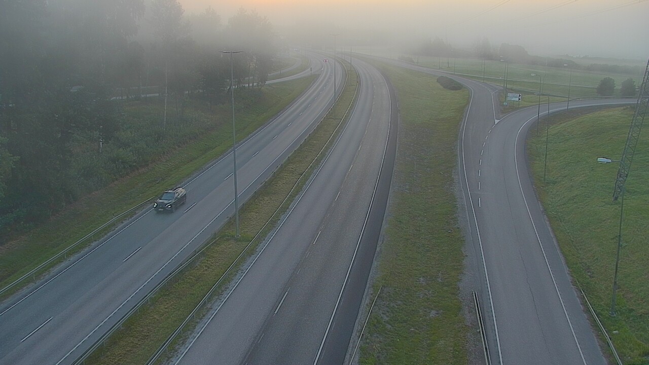 Weather Camera Image Road 50 Espoo Juvanmalmi, Espoo, Uusimaa