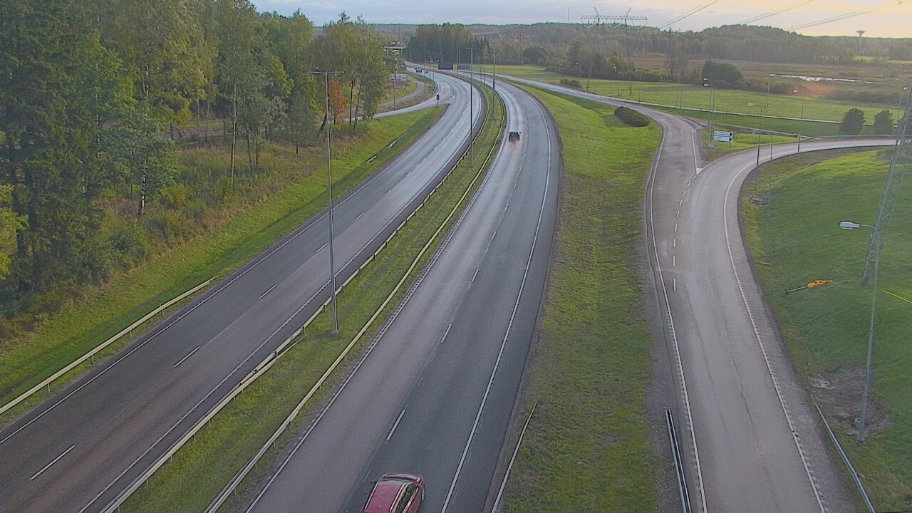 Weather Camera Image Road 50 Espoo Juvanmalmi, Espoo, Uusimaa
