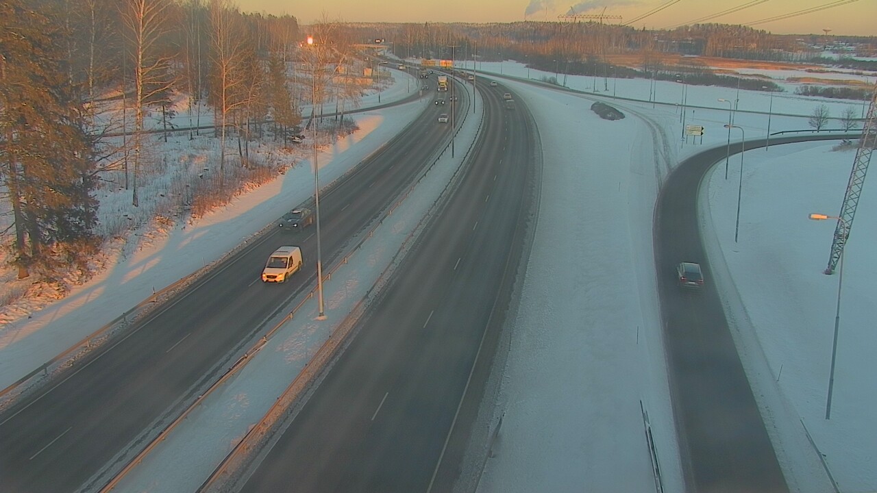 Weather Camera Image Road 50 Espoo Juvanmalmi, Espoo, Uusimaa