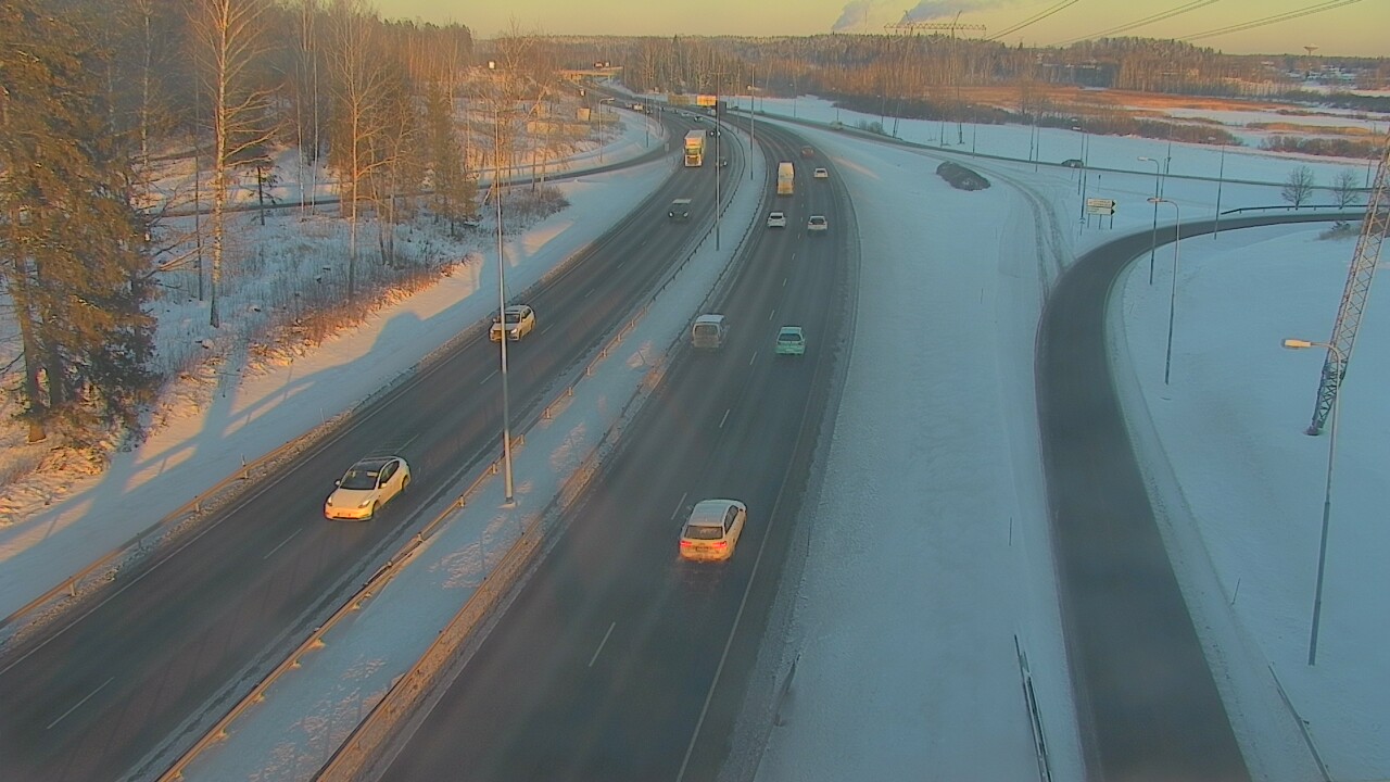 Weather Camera Image Road 50 Espoo Juvanmalmi, Espoo, Uusimaa