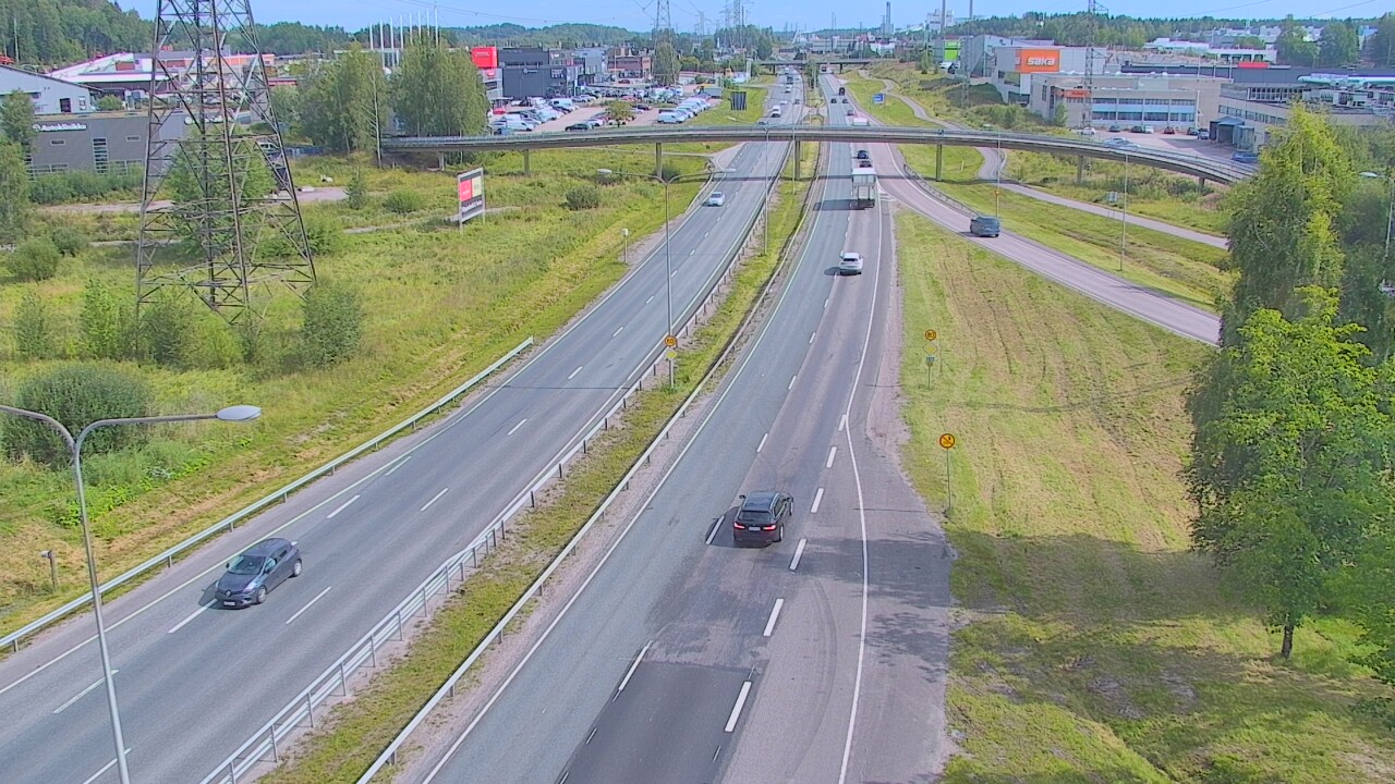 Weather Camera Image Road 50 Vantaa Vihdintie, Vantaa, Uusimaa