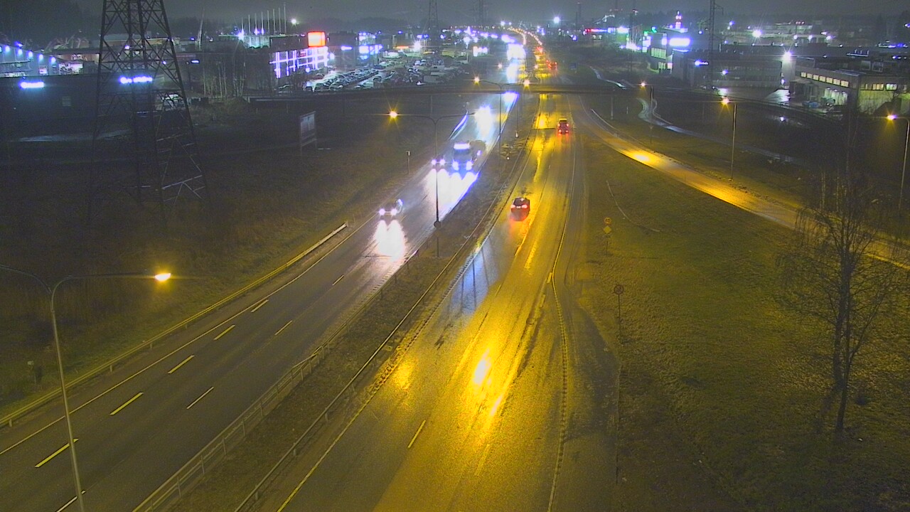 Weather Camera Image Road 50 Vantaa Vihdintie, Vantaa, Uusimaa