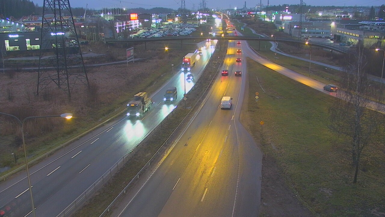 Weather Camera Image Road 50 Vantaa Vihdintie, Vantaa, Uusimaa