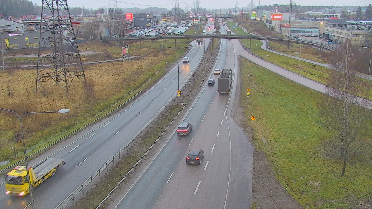 Weather Camera Image Road 50 Vantaa Vihdintie, Vantaa, Uusimaa