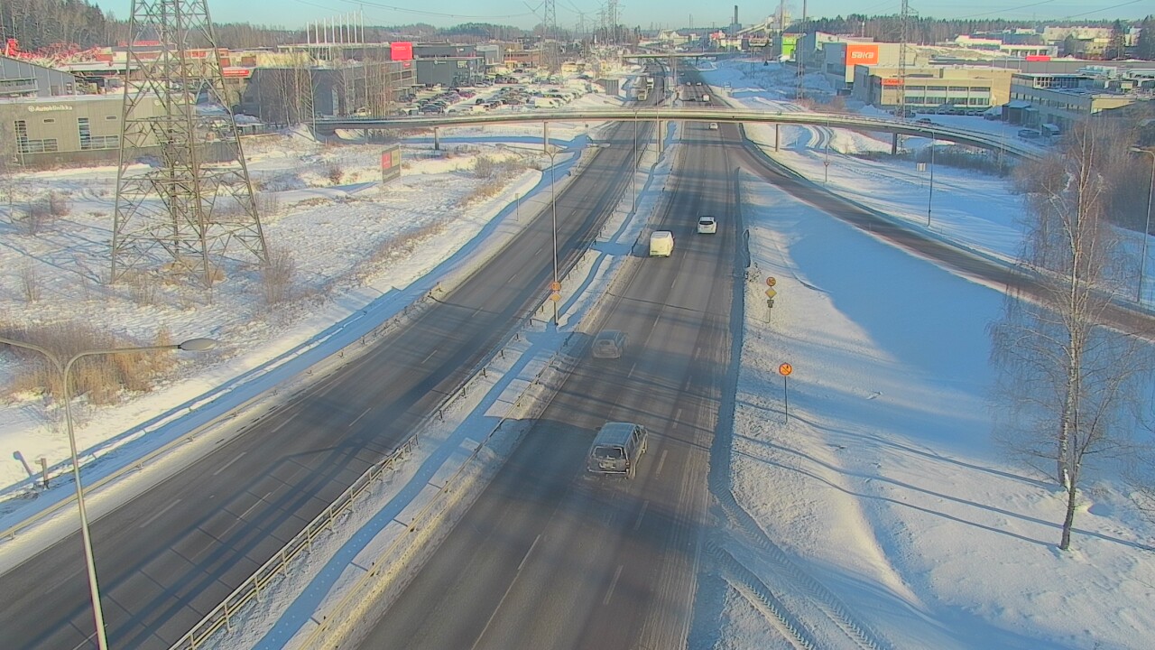 Weather Camera Image Road 50 Vantaa Vihdintie, Vantaa, Uusimaa