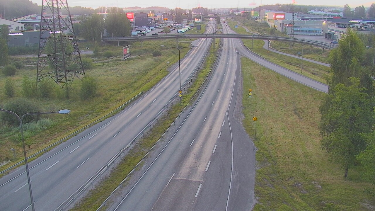 Weather Camera Image Road 50 Vantaa Vihdintie, Vantaa, Uusimaa