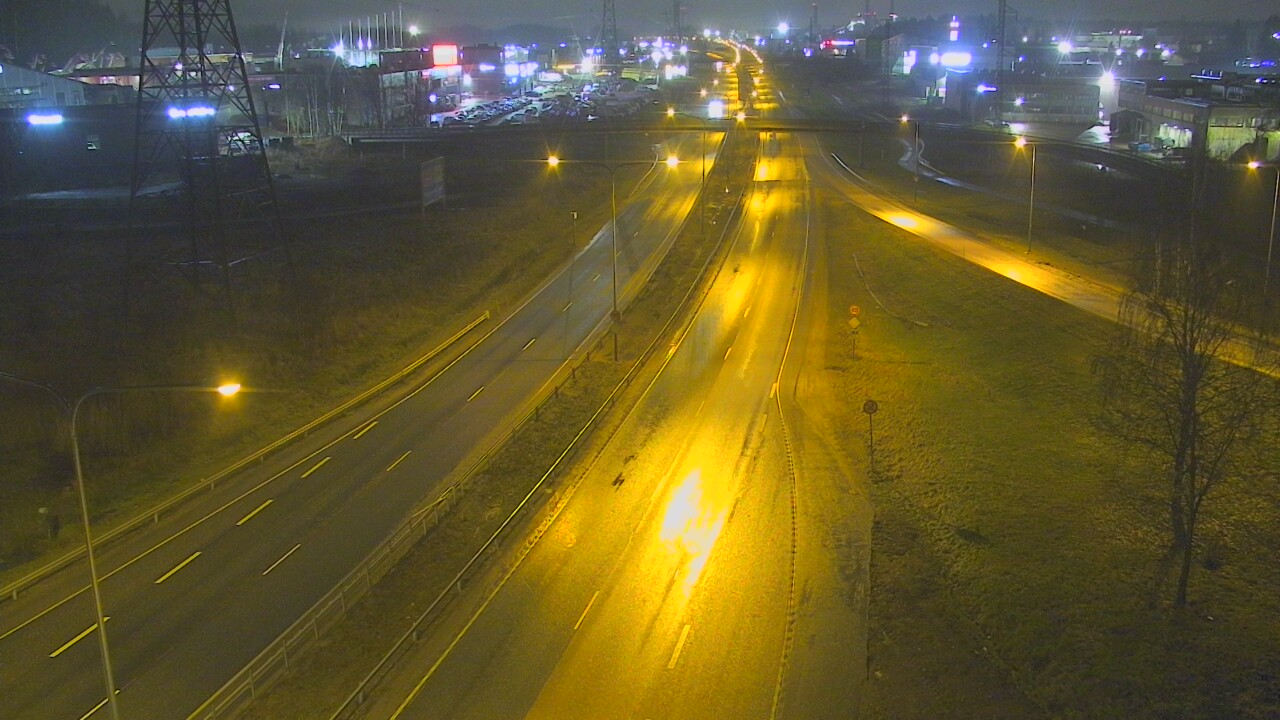 Weather Camera Image Road 50 Vantaa Vihdintie, Vantaa, Uusimaa