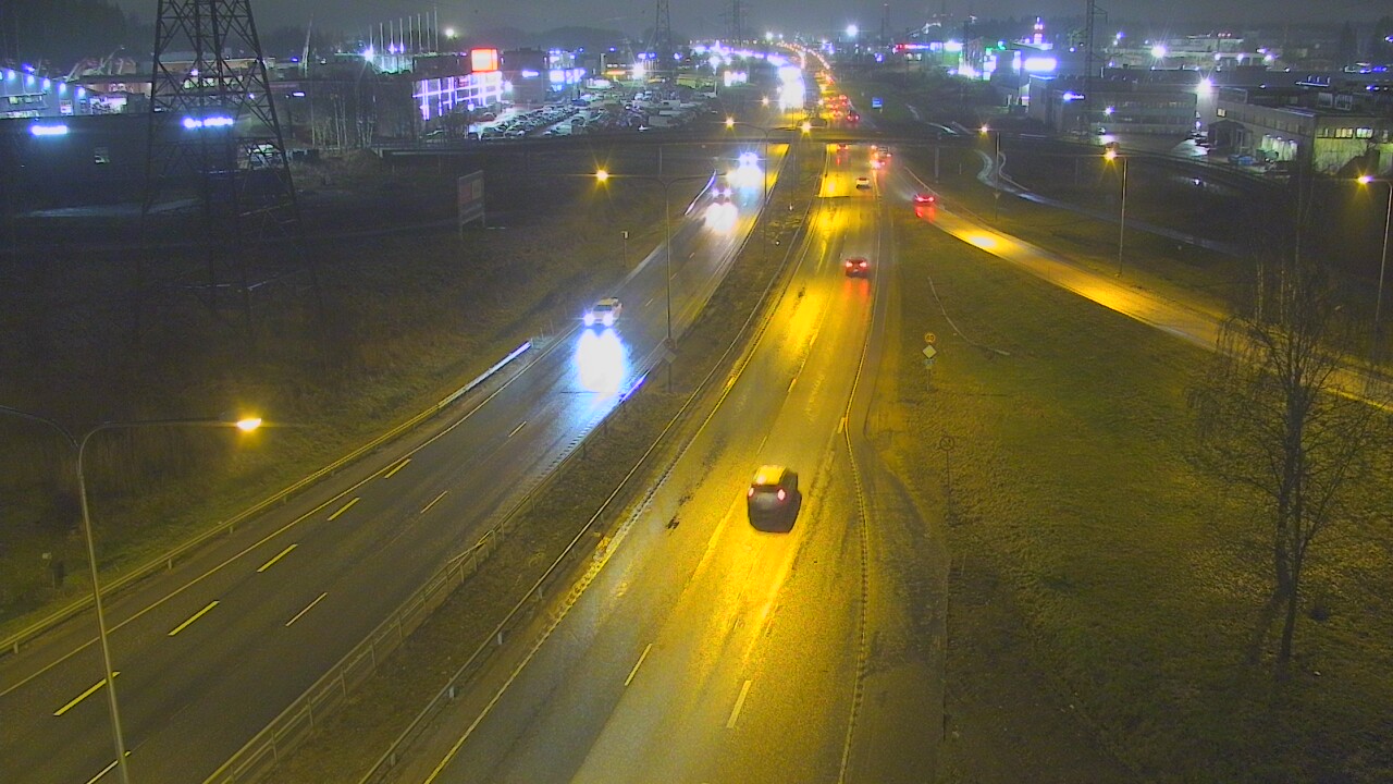 Weather Camera Image Road 50 Vantaa Vihdintie, Vantaa, Uusimaa