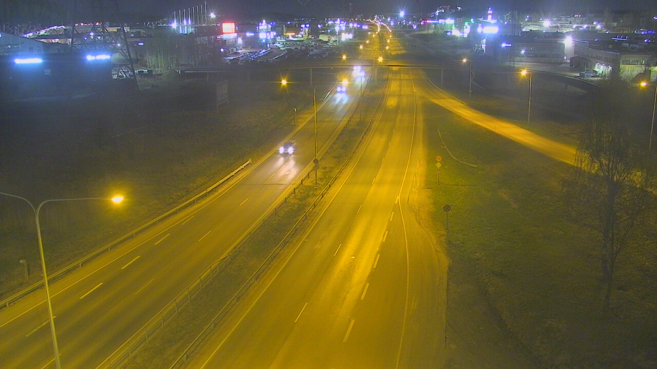 Weather Camera Image Road 50 Vantaa Vihdintie, Vantaa, Uusimaa