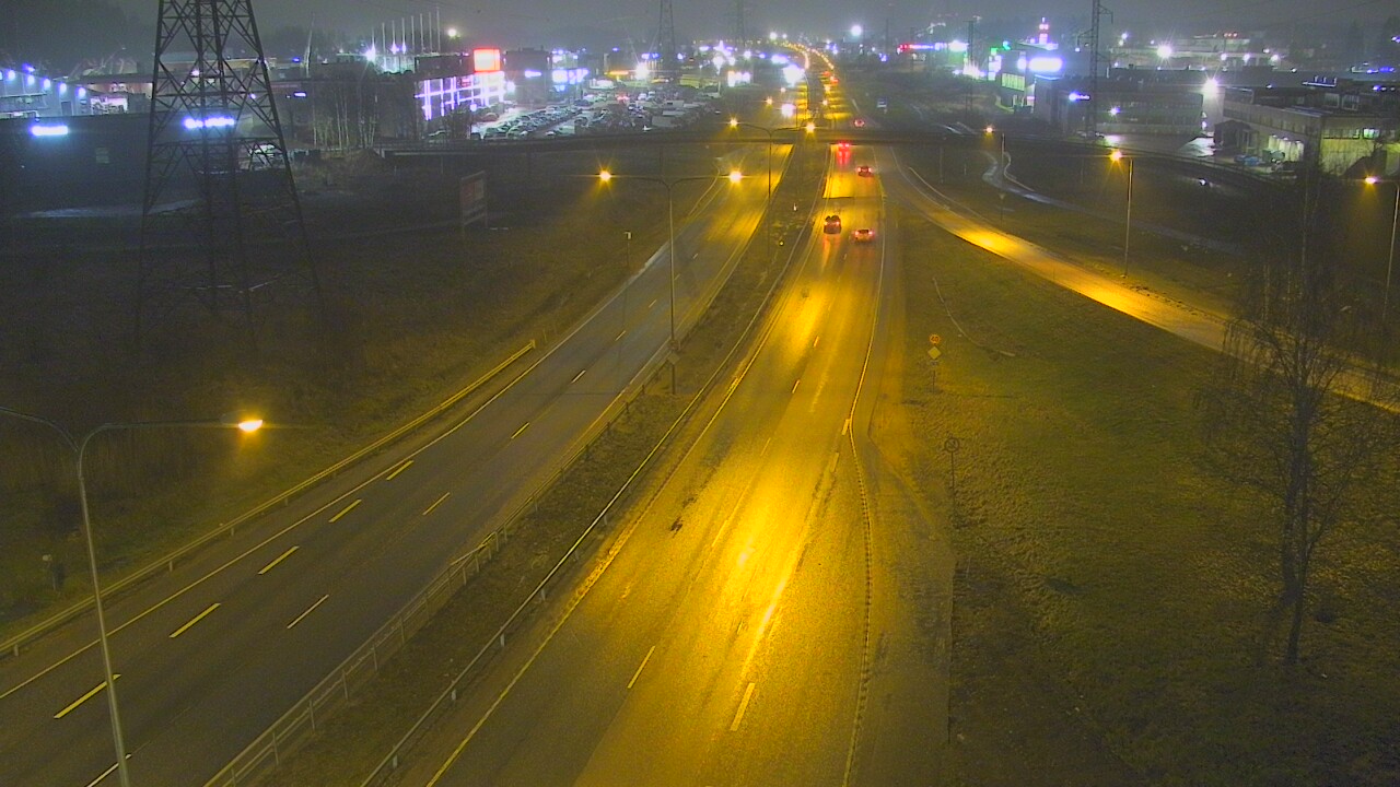 Weather Camera Image Road 50 Vantaa Vihdintie, Vantaa, Uusimaa