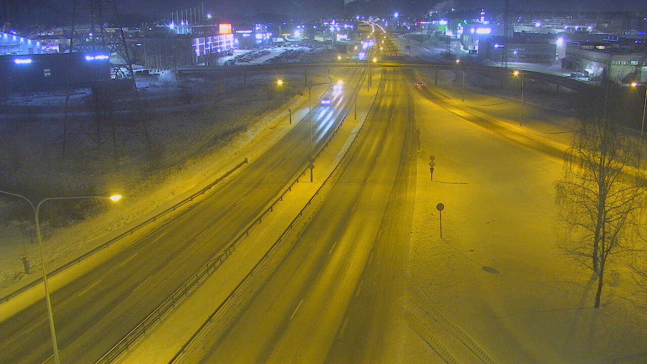 Weather Camera Image Road 50 Vantaa Vihdintie, Vantaa, Uusimaa