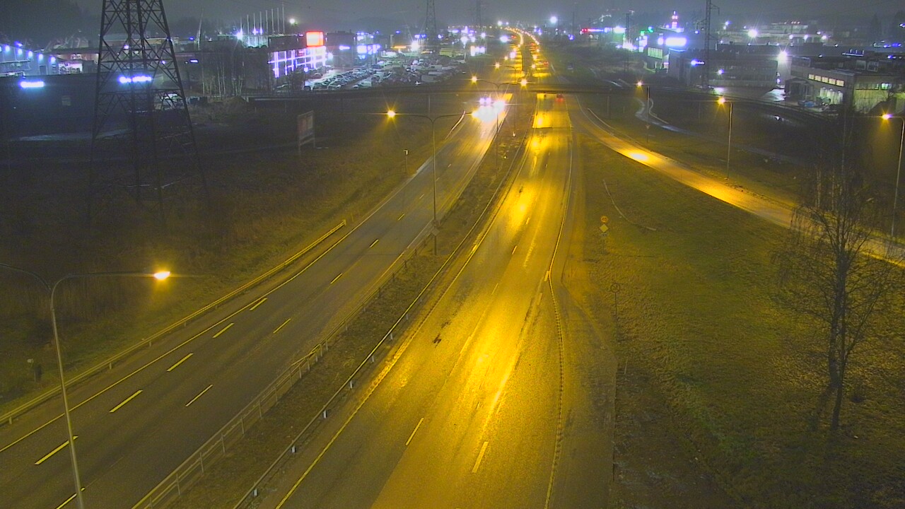 Weather Camera Image Road 50 Vantaa Vihdintie, Vantaa, Uusimaa