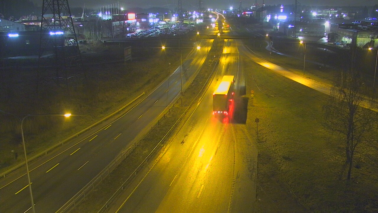 Weather Camera Image Road 50 Vantaa Vihdintie, Vantaa, Uusimaa