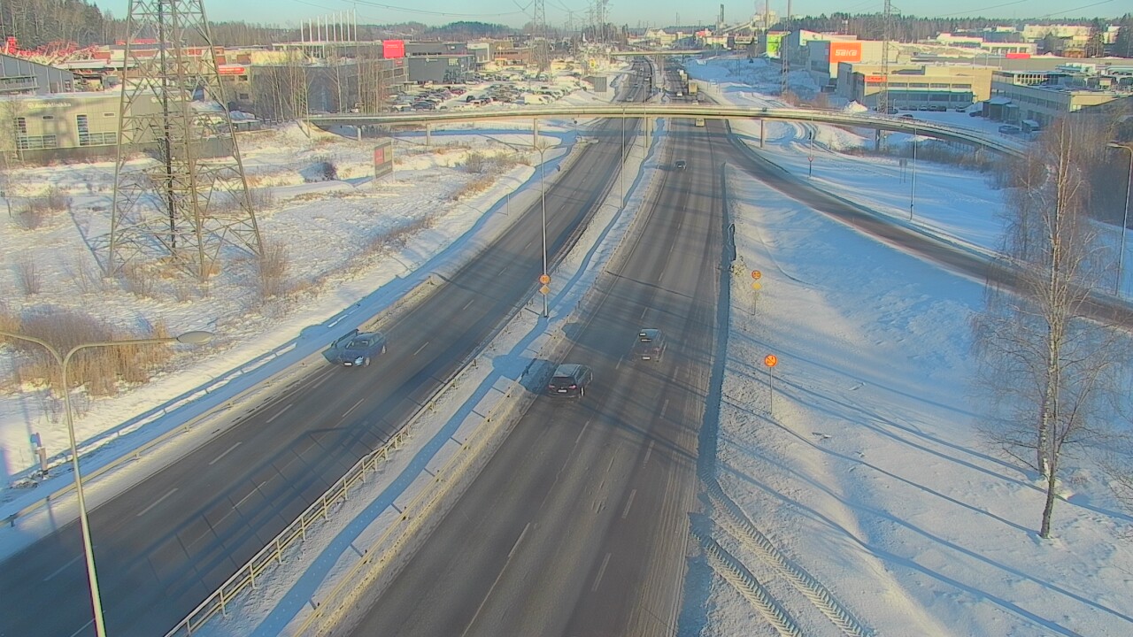 Weather Camera Image Road 50 Vantaa Vihdintie, Vantaa, Uusimaa