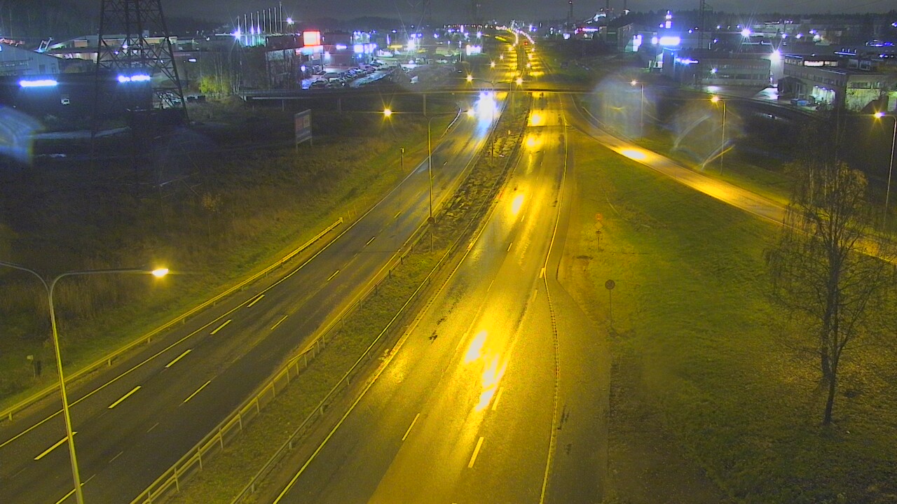 Weather Camera Image Väg 50 Vanda Vichtisvägen, Vantaa, Uusimaa