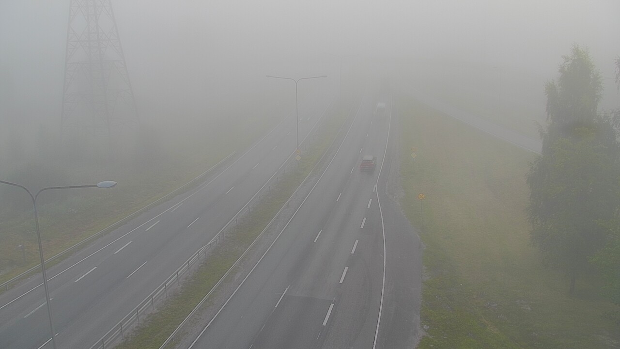 Weather Camera Image Road 50 Vantaa Vihdintie, Vantaa, Uusimaa