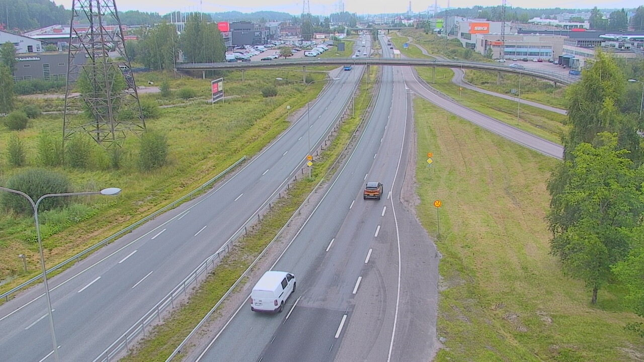 Weather Camera Image Road 50 Vantaa Vihdintie, Vantaa, Uusimaa