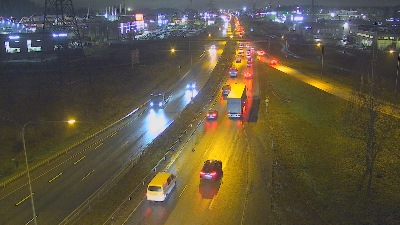 Weather Camera Image Road 50 Vantaa Vihdintie, Vantaa, Uusimaa