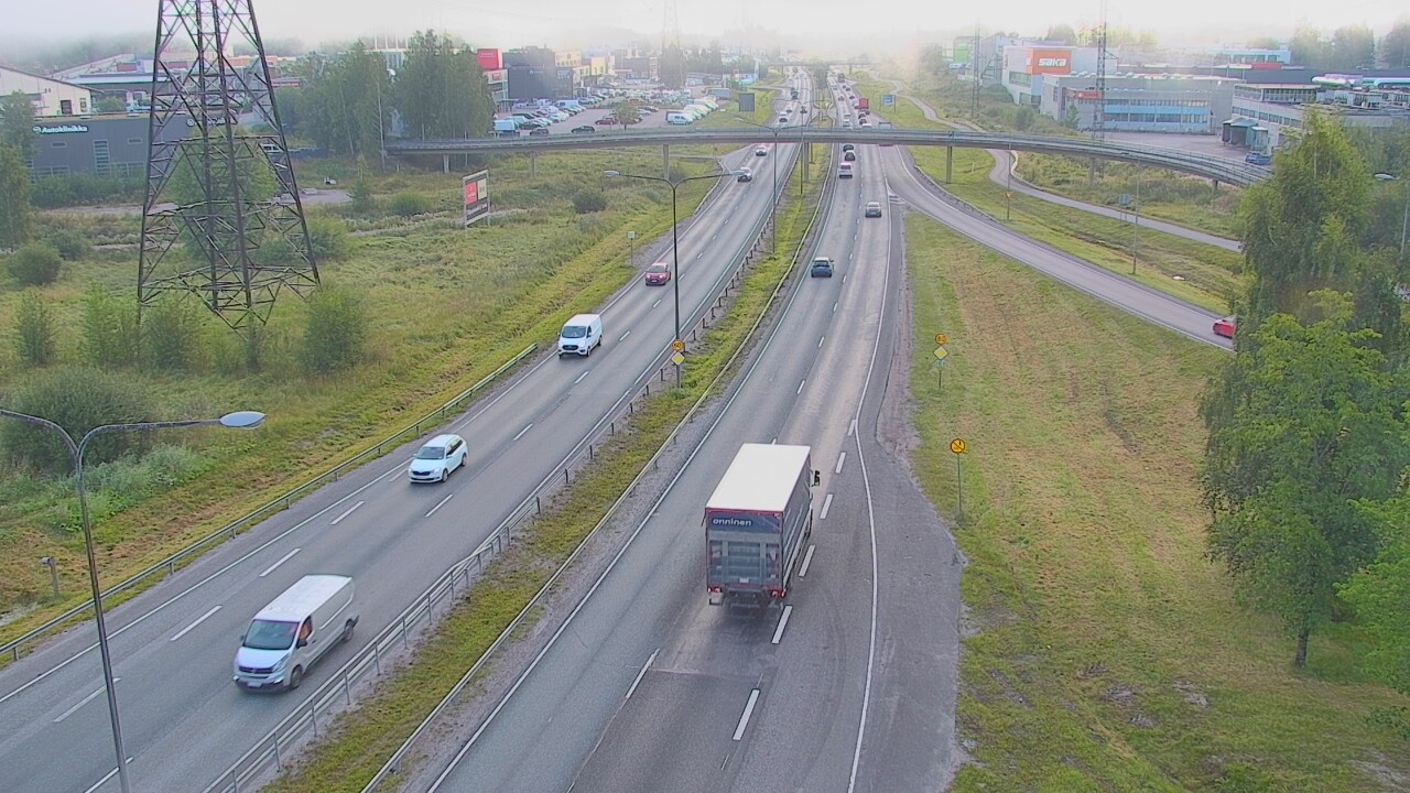 Weather Camera Image Road 50 Vantaa Vihdintie, Vantaa, Uusimaa
