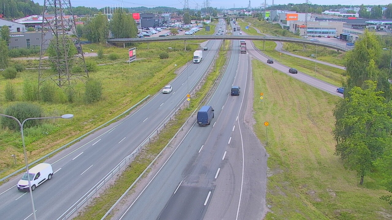 Weather Camera Image Road 50 Vantaa Vihdintie, Vantaa, Uusimaa