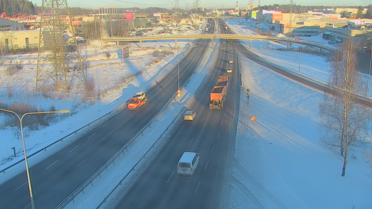 Weather Camera Image Road 50 Vantaa Vihdintie, Vantaa, Uusimaa