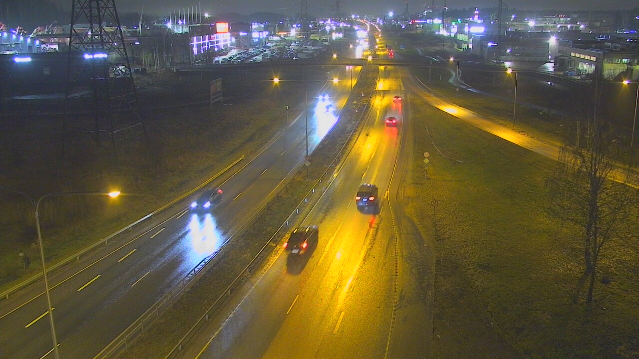 Weather Camera Image Road 50 Vantaa Vihdintie, Vantaa, Uusimaa