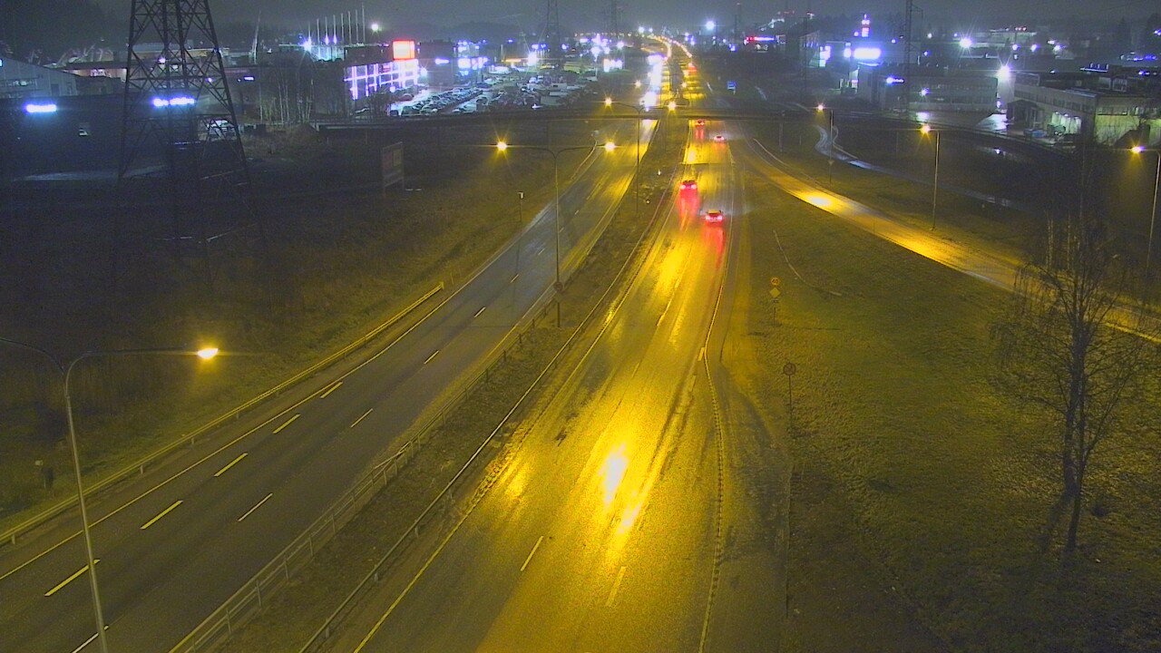 Weather Camera Image Road 50 Vantaa Vihdintie, Vantaa, Uusimaa