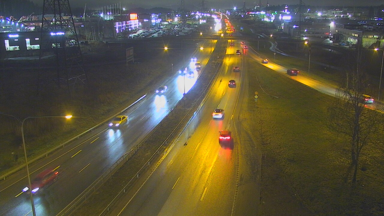 Weather Camera Image Road 50 Vantaa Vihdintie, Vantaa, Uusimaa