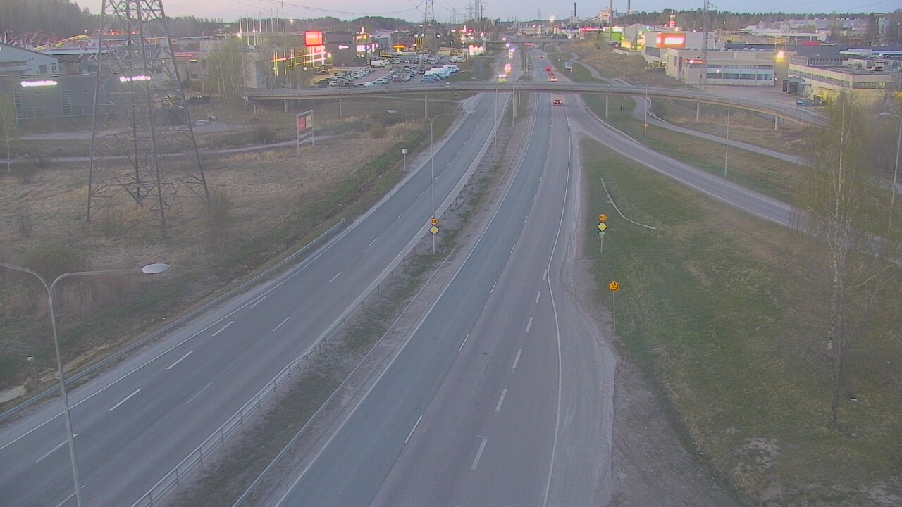 Weather Camera Image Road 50 Vantaa Vihdintie, Vantaa, Uusimaa