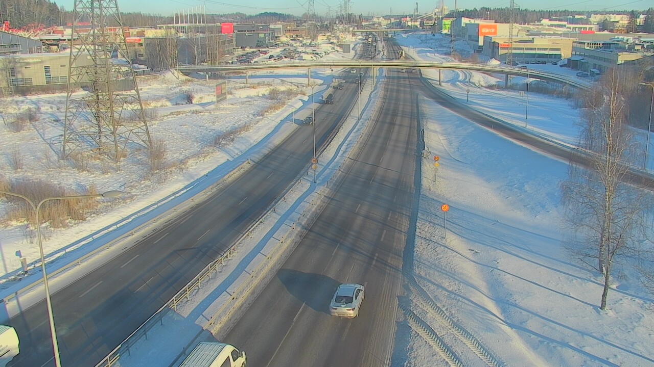 Weather Camera Image Road 50 Vantaa Vihdintie, Vantaa, Uusimaa