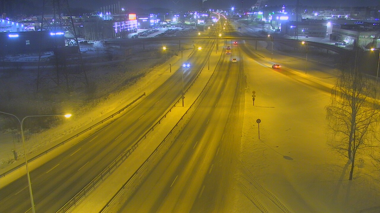 Weather Camera Image Road 50 Vantaa Vihdintie, Vantaa, Uusimaa