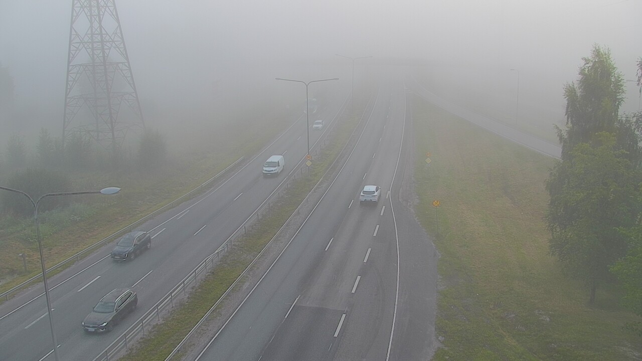 Weather Camera Image Road 50 Vantaa Vihdintie, Vantaa, Uusimaa