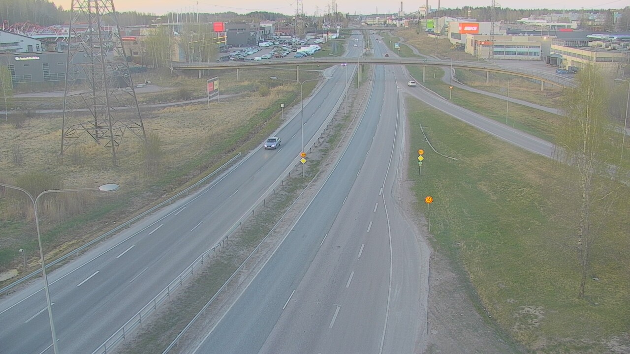 Weather Camera Image Road 50 Vantaa Vihdintie, Vantaa, Uusimaa