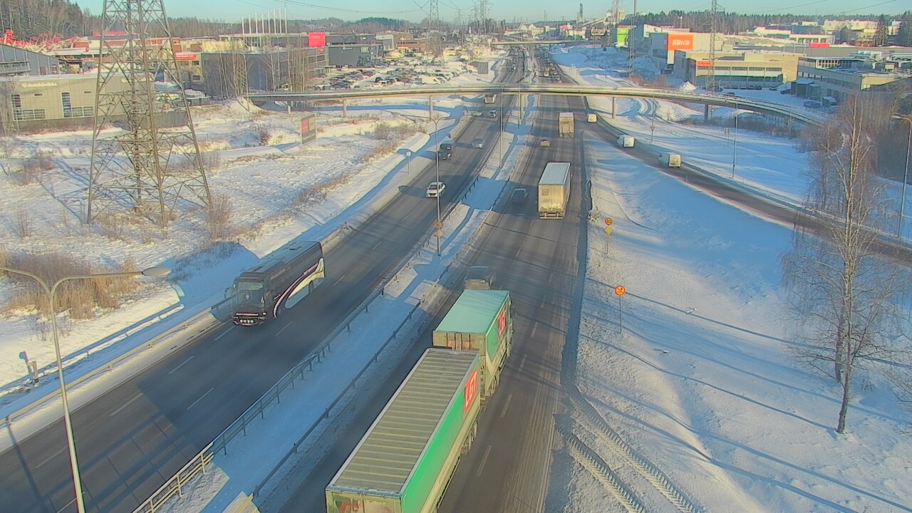 Weather Camera Image Road 50 Vantaa Vihdintie, Vantaa, Uusimaa