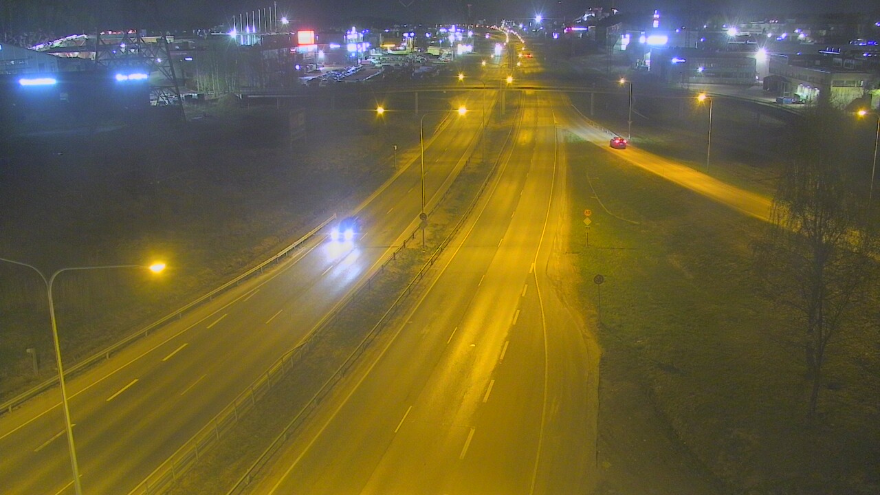 Weather Camera Image Road 50 Vantaa Vihdintie, Vantaa, Uusimaa