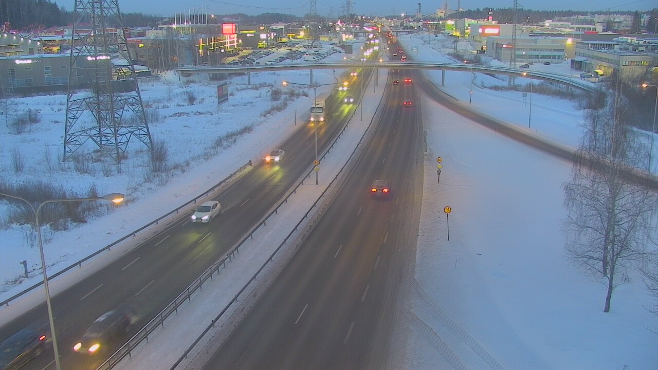 Weather Camera Image Road 50 Vantaa Vihdintie, Vantaa, Uusimaa