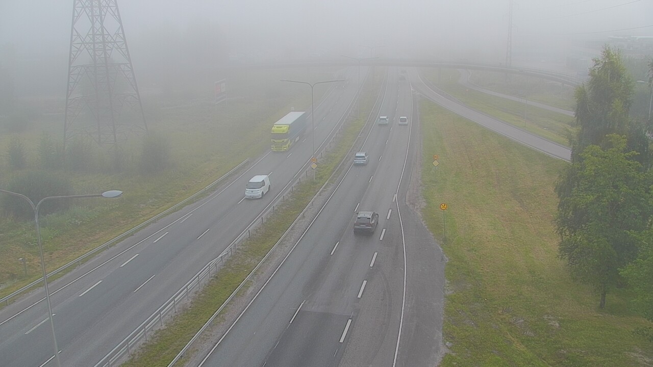 Weather Camera Image Road 50 Vantaa Vihdintie, Vantaa, Uusimaa