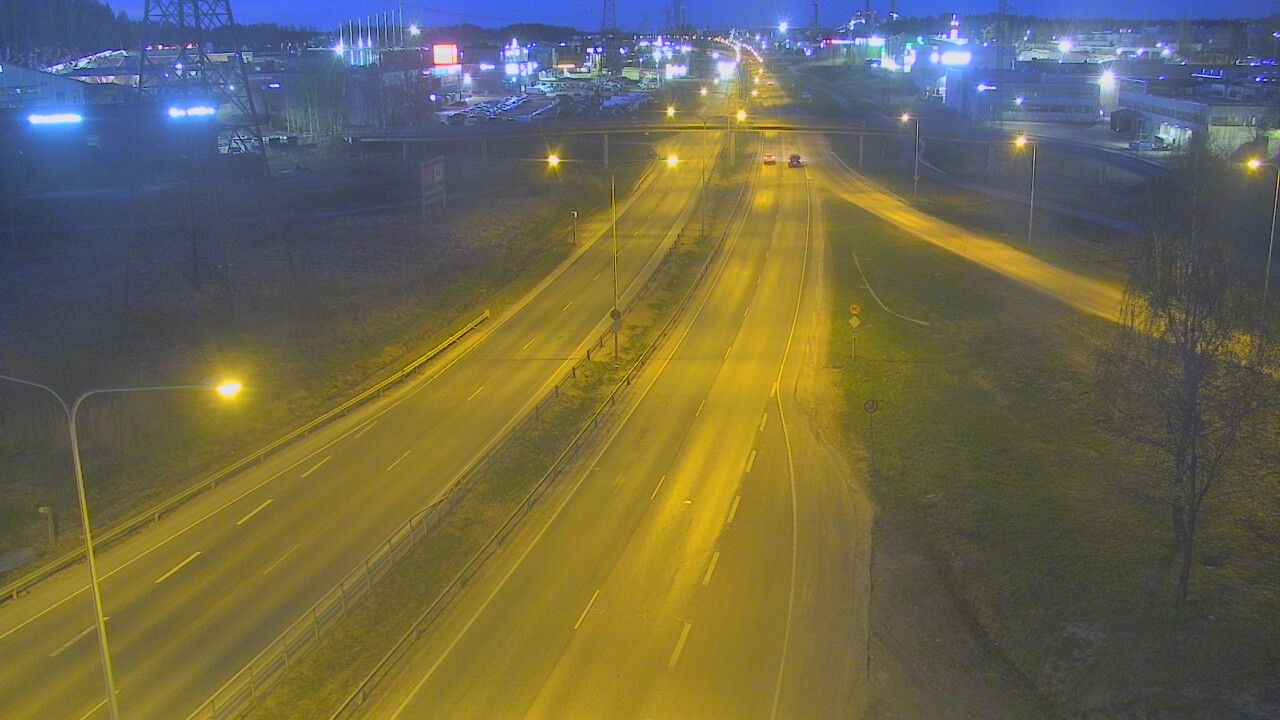 Weather Camera Image Road 50 Vantaa Vihdintie, Vantaa, Uusimaa