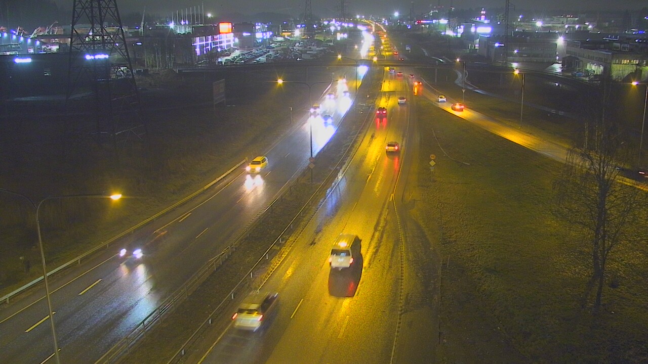 Weather Camera Image Road 50 Vantaa Vihdintie, Vantaa, Uusimaa