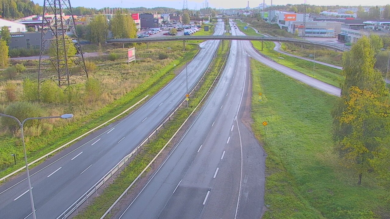 Weather Camera Image Road 50 Vantaa Vihdintie, Vantaa, Uusimaa