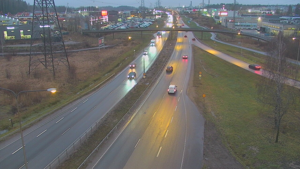 Weather Camera Image Road 50 Vantaa Vihdintie, Vantaa, Uusimaa