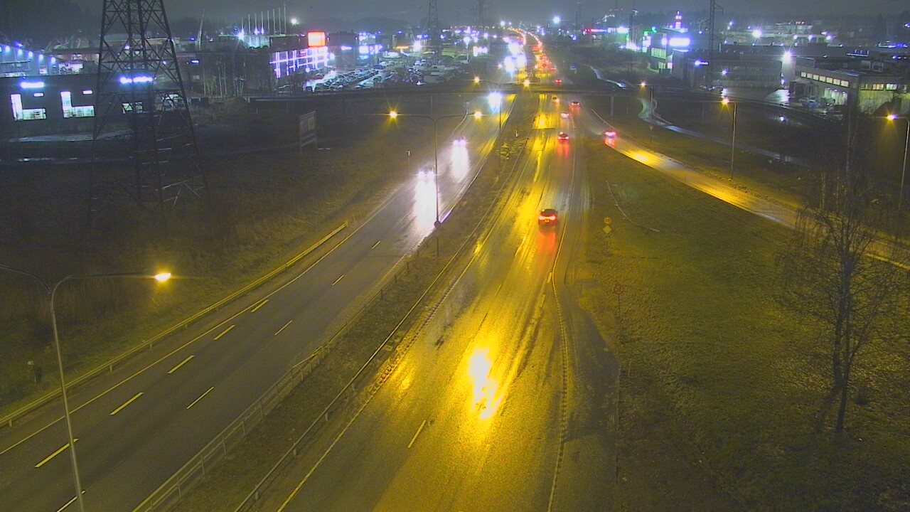 Weather Camera Image Road 50 Vantaa Vihdintie, Vantaa, Uusimaa